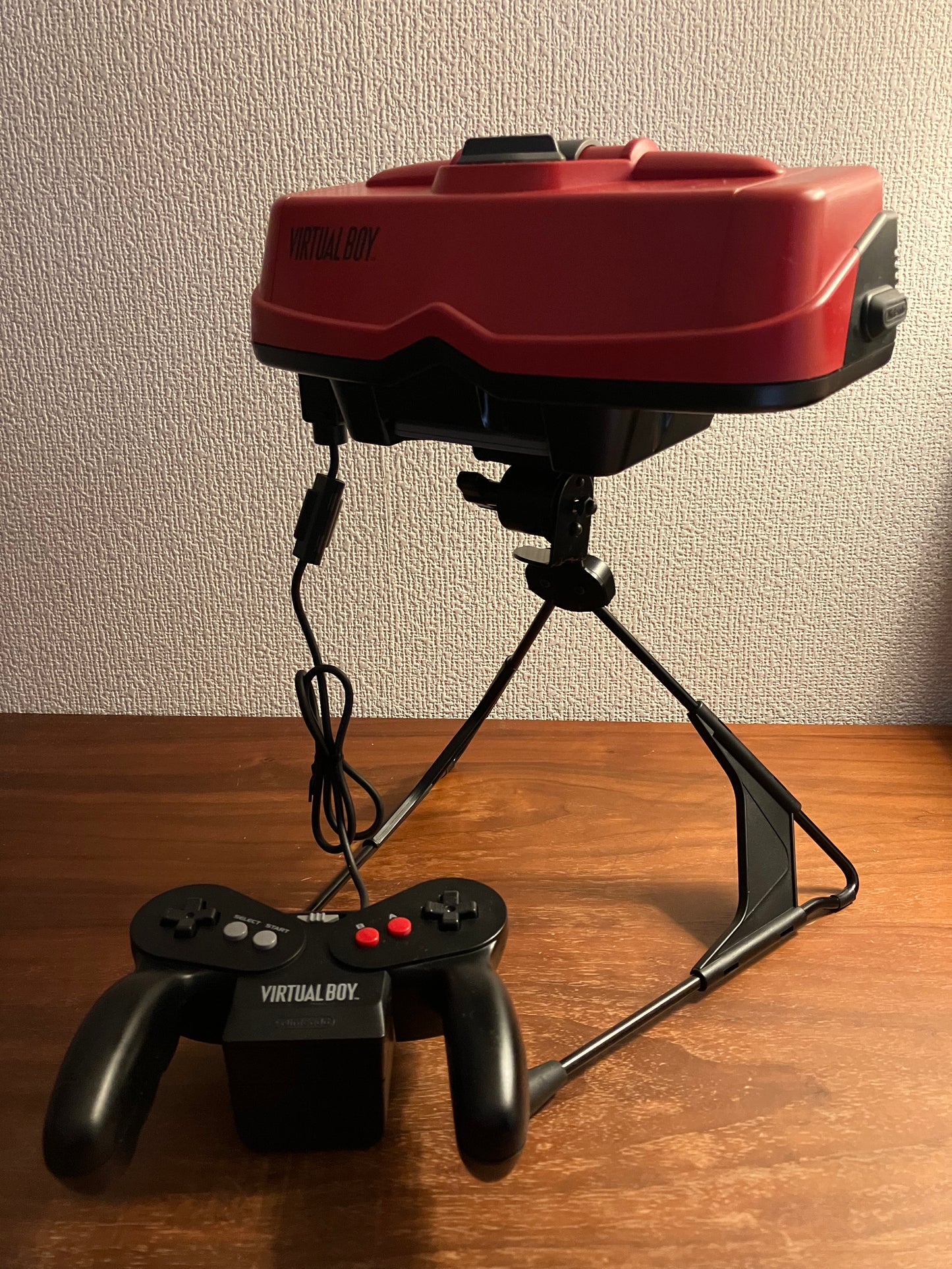 VIRTUAL BOY(バーチャルボーイ)