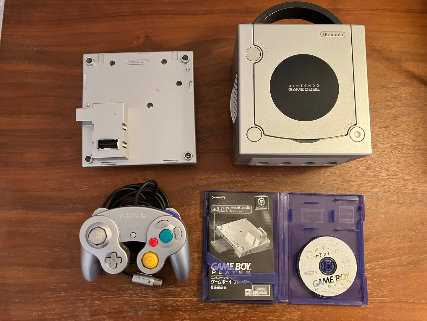 GAME CUBE + GAME BOY PALYER